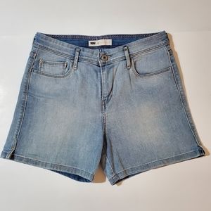 Levis Relaxed Fit Lightwash High Rise Denim Shorts